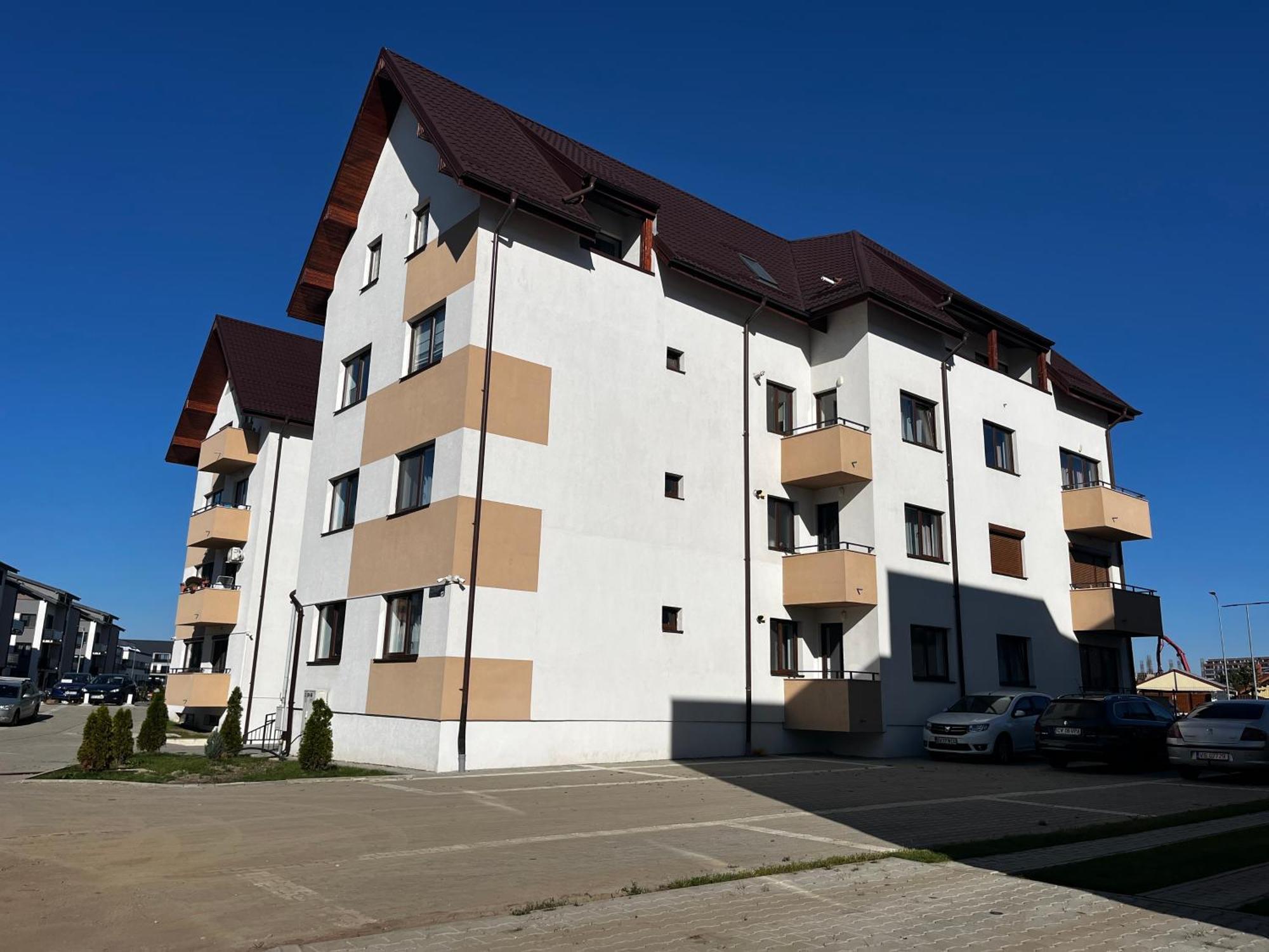 Mirandis Apartments - Comfort & Private Parking Near Coresi Mall ブラショフ エクステリア 写真